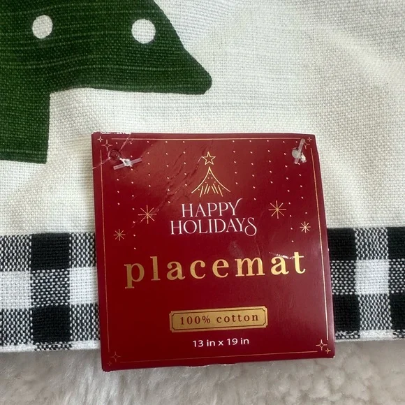 Happy Holiday Placemat Set of 2 - Picture 4 of 7